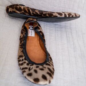 Lanvin Leopard Print Calf Hair Scrunch Ballet Flats - RUN SMALL
